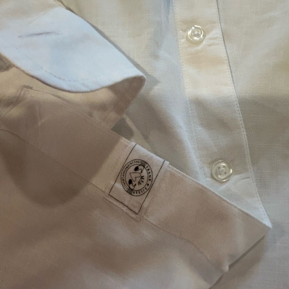Frank & Eileen “Eileen” White Women’s Button Down Shirt - Picture 4 of 5